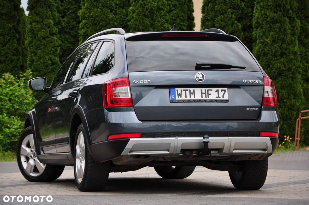 Skoda Octavia 2.0 TDI 4x4 DSG Scout - 23