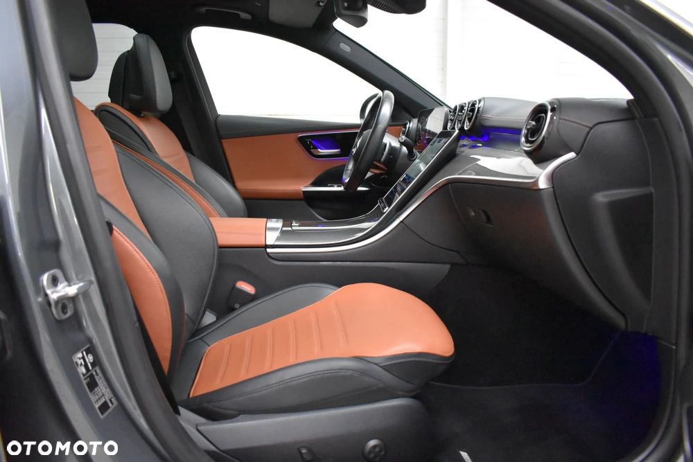 Mercedes-Benz Klasa C 200 d 9G-TRONIC AMG Line - 18