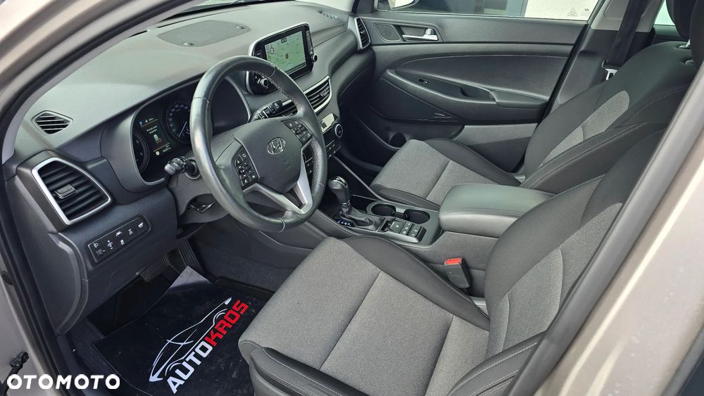 Hyundai Tucson 2.0 CRDI 4WD Automatik Premium - 9