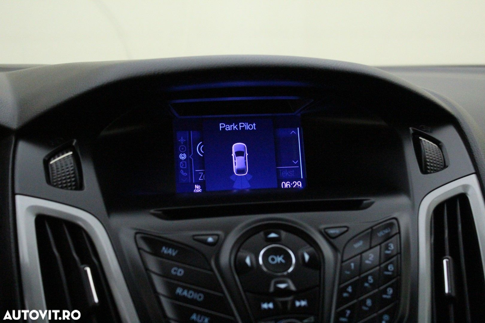 Ford Focus - 15