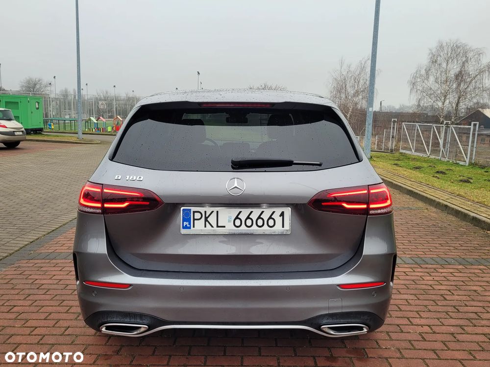 Mercedes-Benz Klasa B 180 AMG Line - 6
