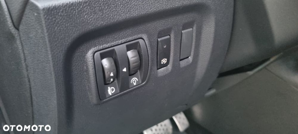 Renault Captur TCe 120 EDC Luxe - 21