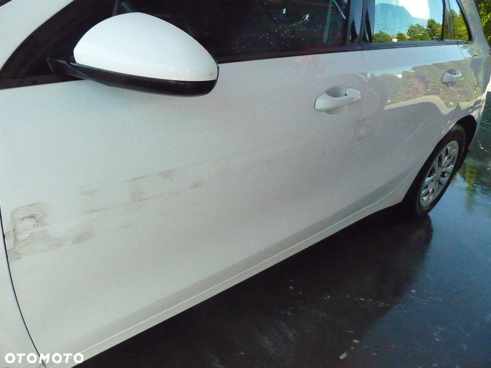 Kia Ceed - 7