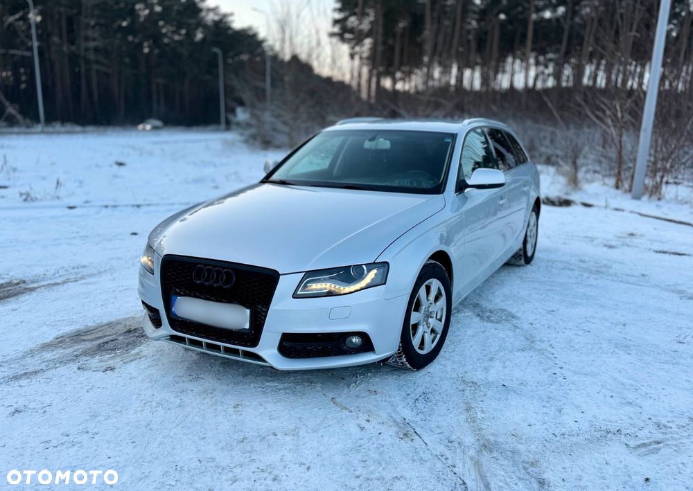 Audi A4 Avant 2.0 TDI DPF Ambiente - 1