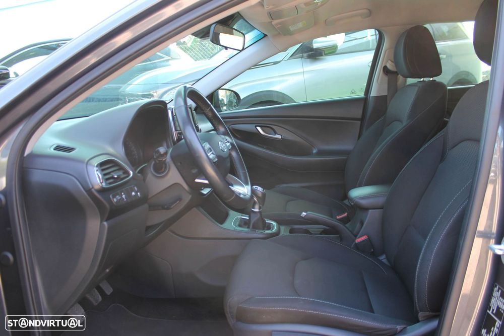 Hyundai i30 1.6 CRDI STyle - 37