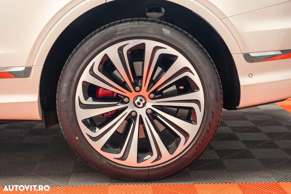 Bentley Bentayga - 22