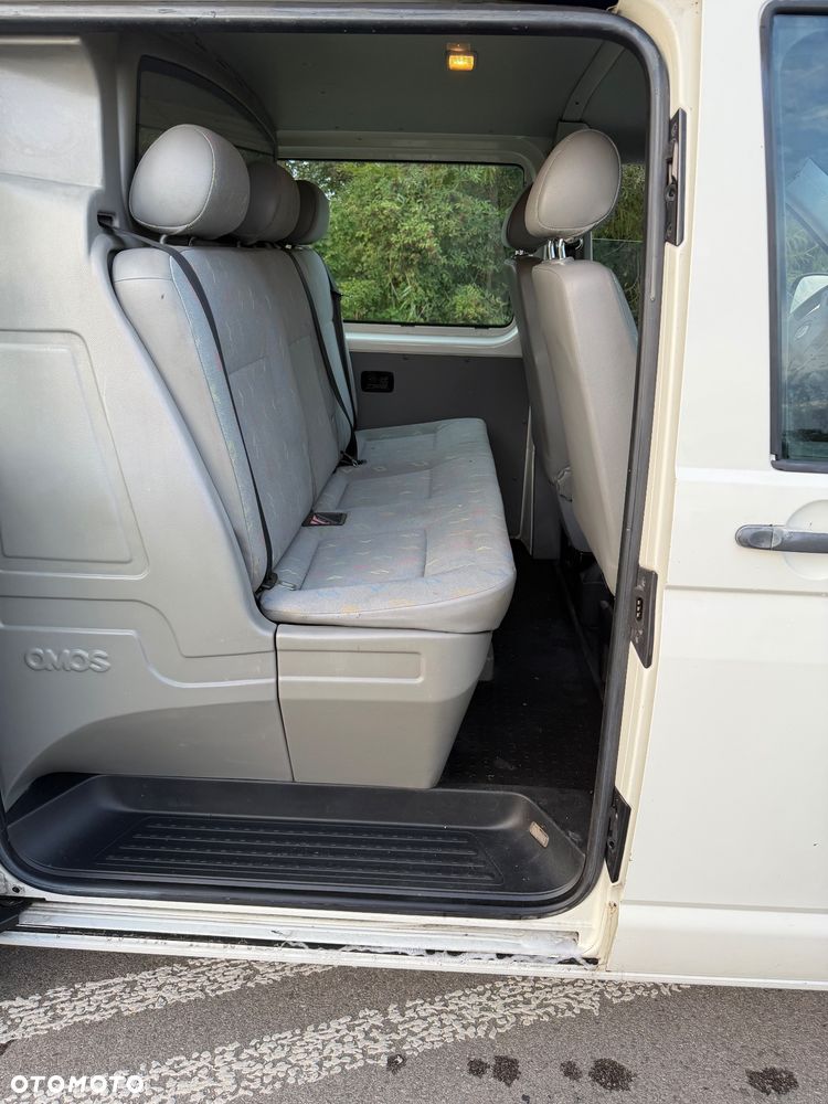 Volkswagen Transporter - 12