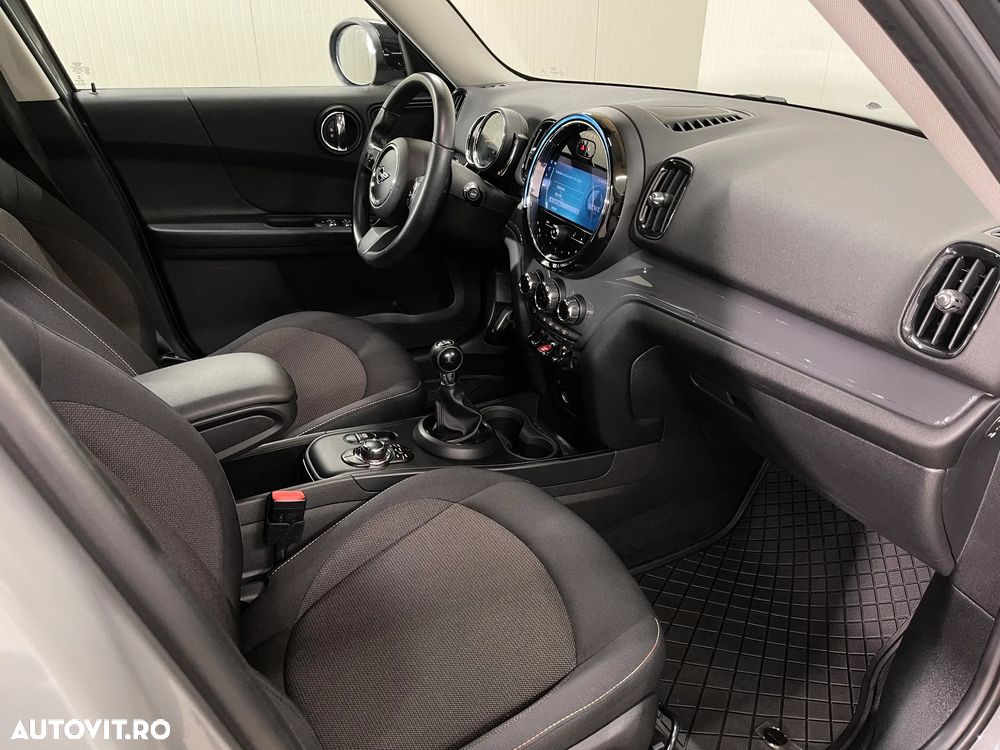 Mini Countryman Cooper - 11