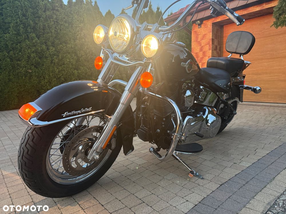 Harley-Davidson Softail Heritage Classic - 16