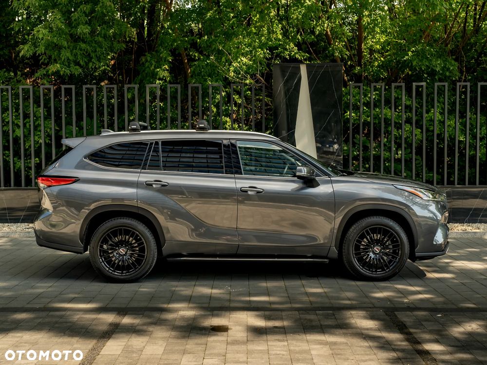 Toyota Highlander 2.5 Hybrid Executive - 28