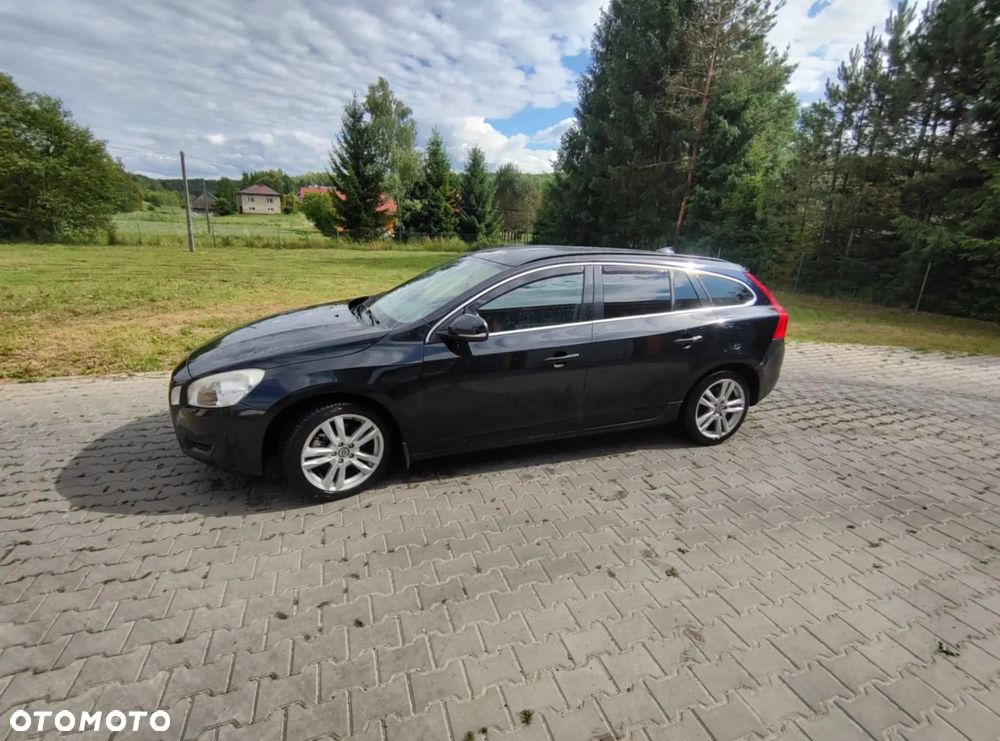 Volvo V60 D2 - 4