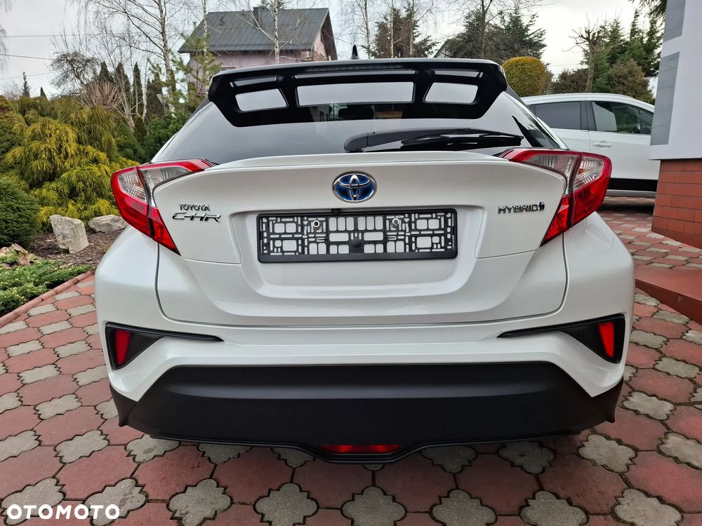Toyota C-HR Style Selection - 8