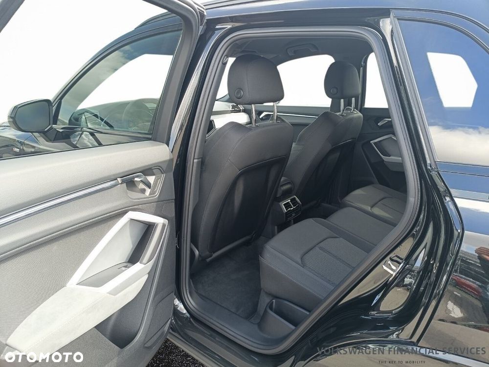 Audi Q3 35 TFSI mHEV S-Line S tronic - 8