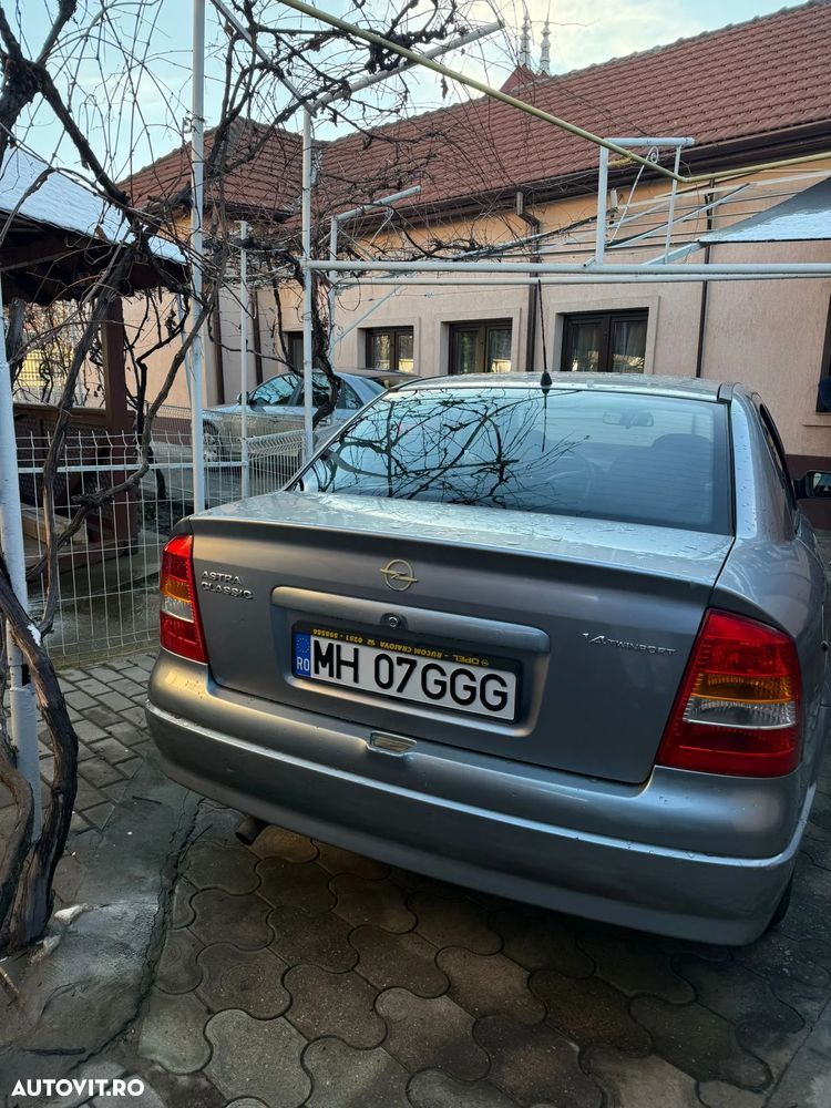 Opel Astra Classic III 1.4 - 3