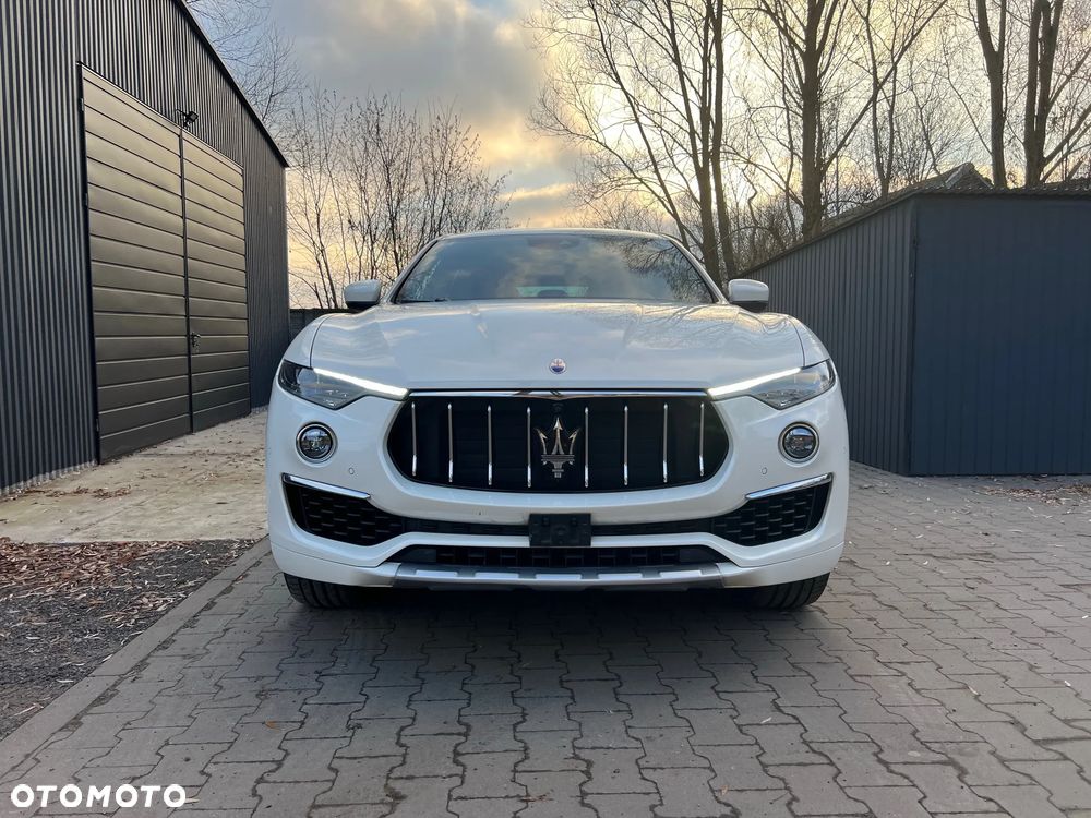 Maserati Levante S Granlusso - 2