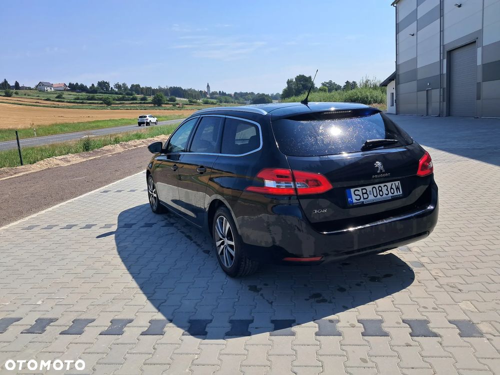 Peugeot 308 - 22