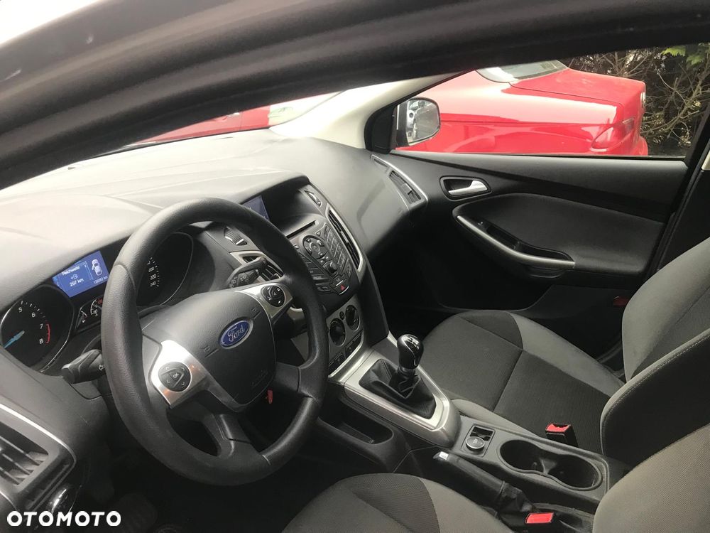 Ford Focus 1.0 EcoBoost Start-Stopp-System - 11