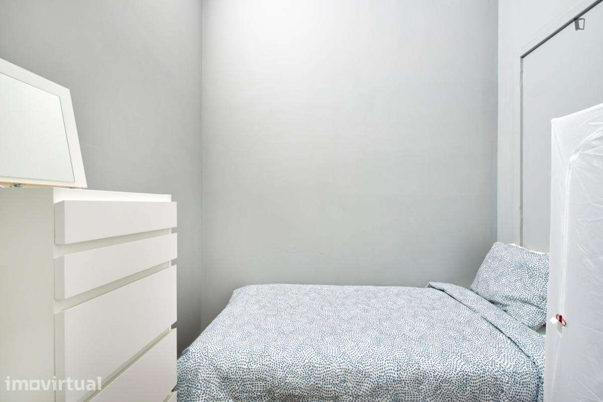 Quarto - localizado em Saldanha Lisbon - Grande imagem: 5/55