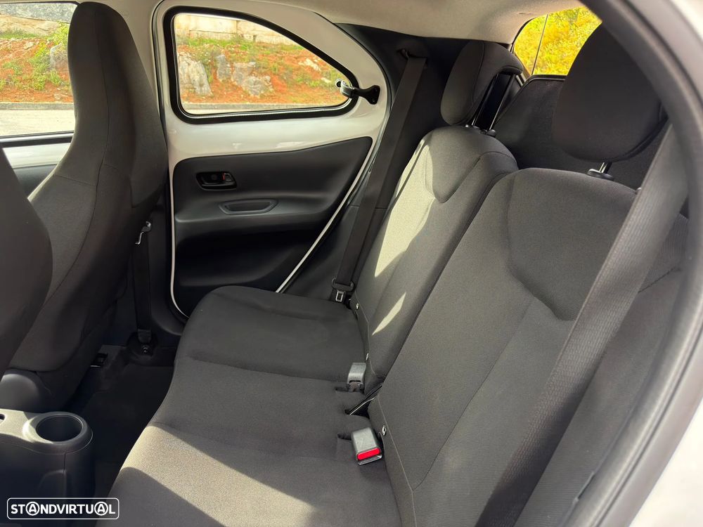 Toyota Aygo X Standard - 14