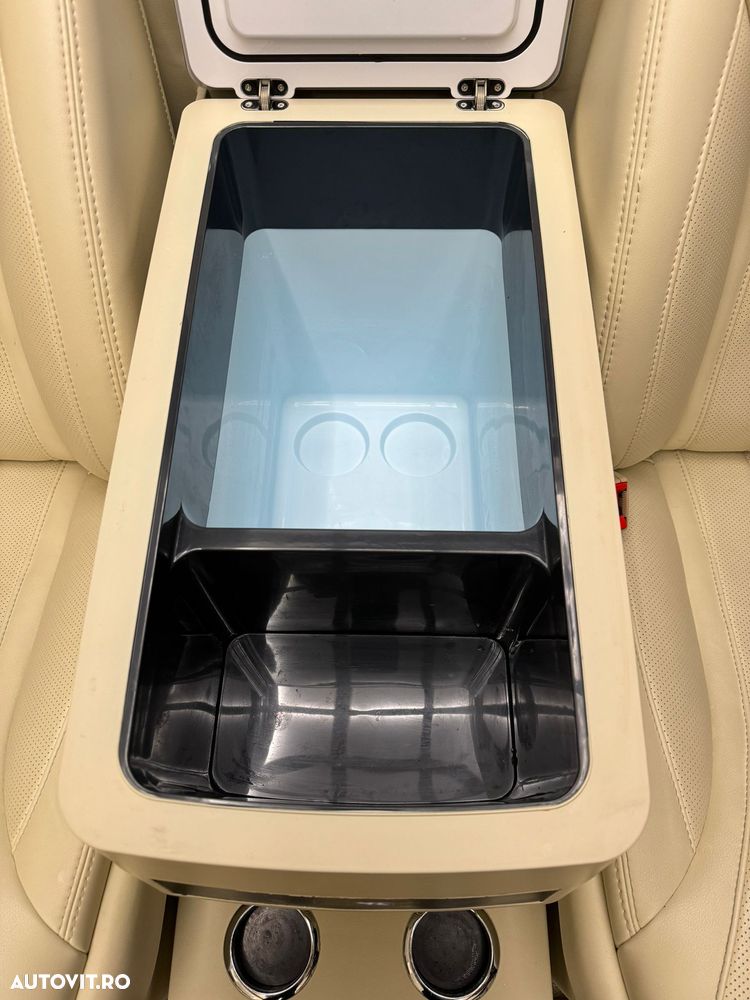 Mercedes-Benz Sprinter - 17