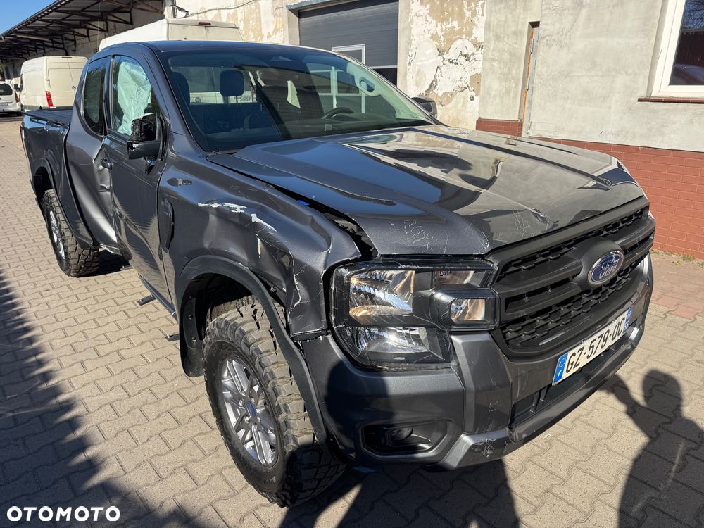 Ford Ranger - 28