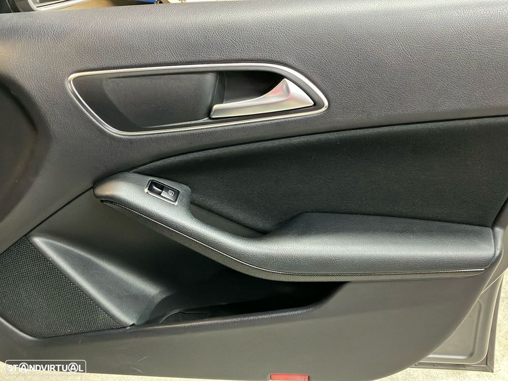 Mercedes-Benz A 180 d Style - 22