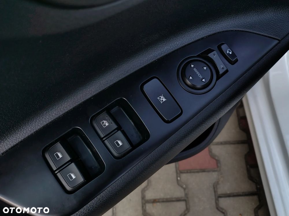 Kia Rio 1.0 T-GDI M - 11