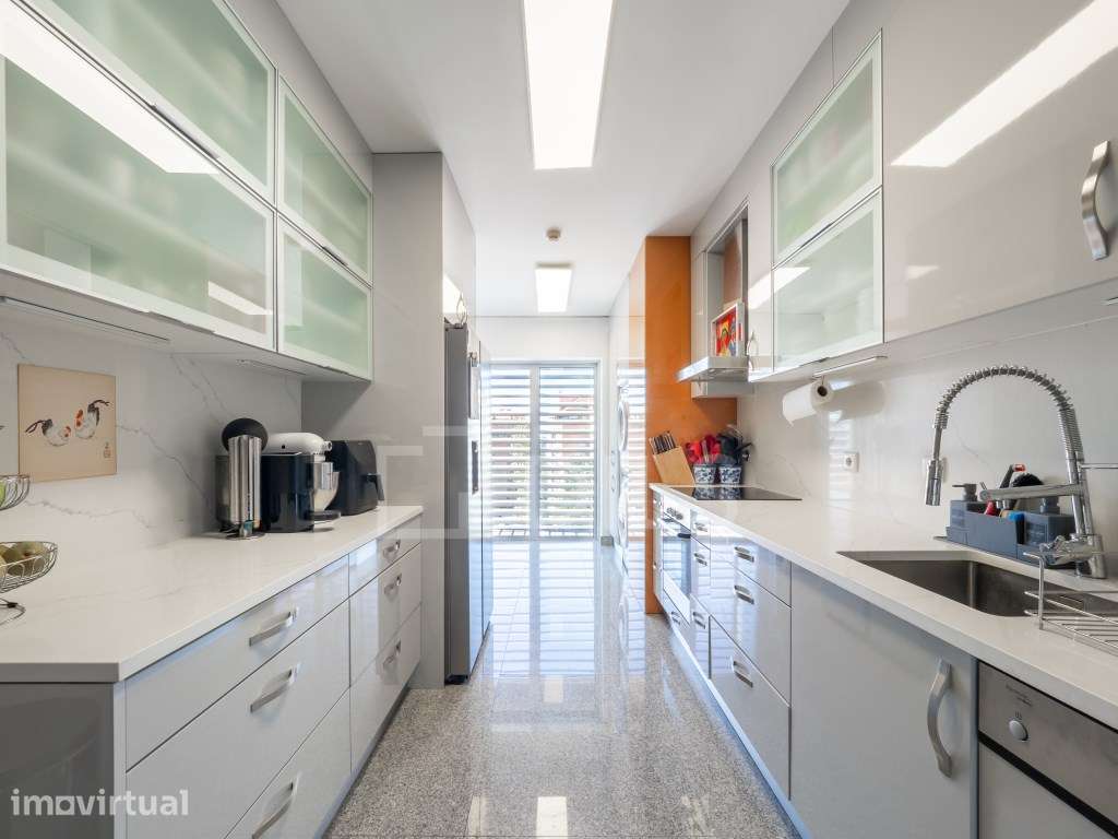 Apartamento T2 condomínio Lake Towers em São Pedro da Afurada - Grande imagem: 5/36