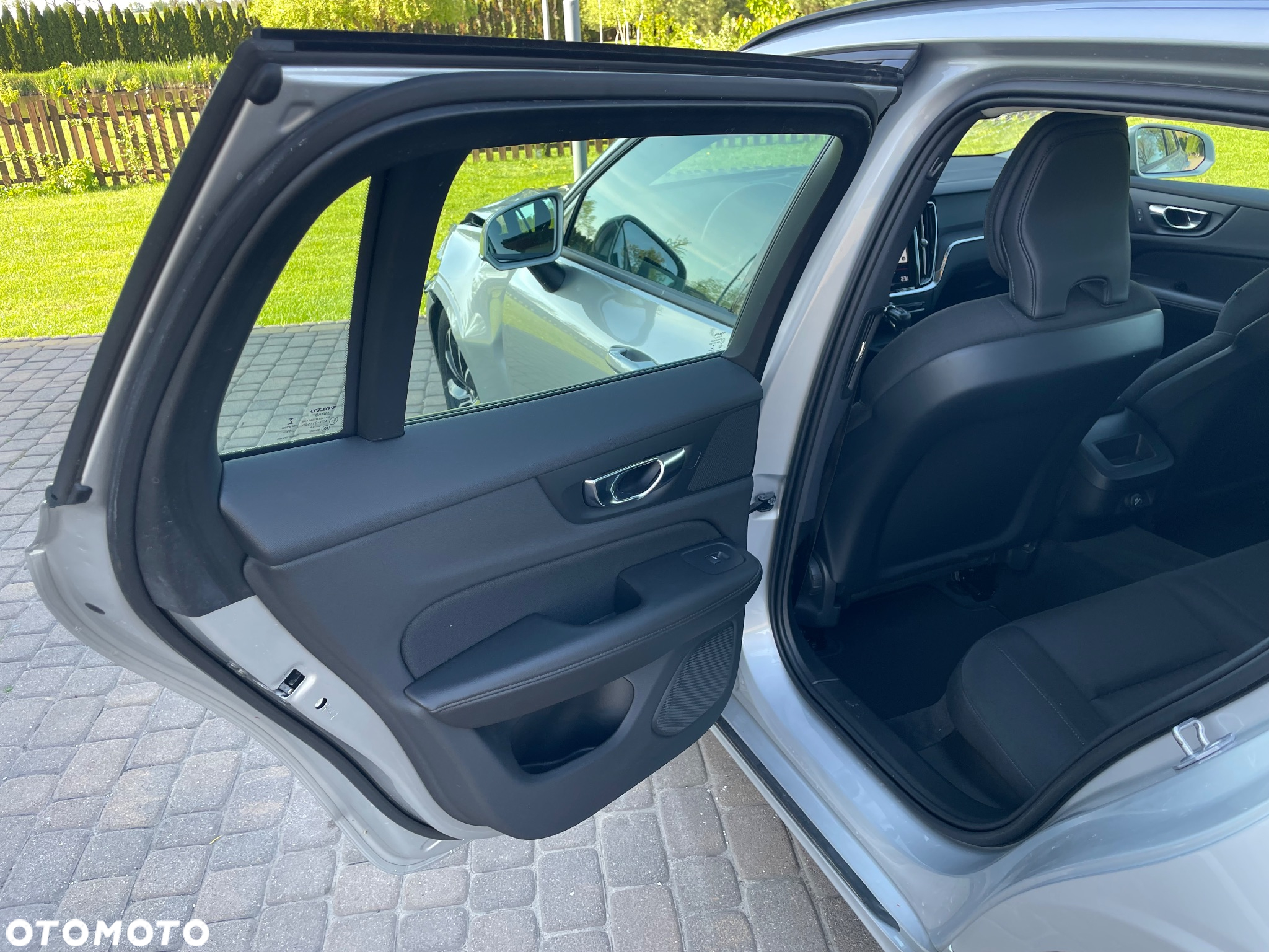 Volvo V60 - 25