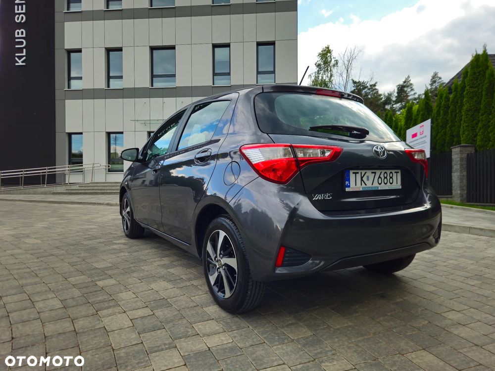 Toyota Yaris 1.5 Premium - 36