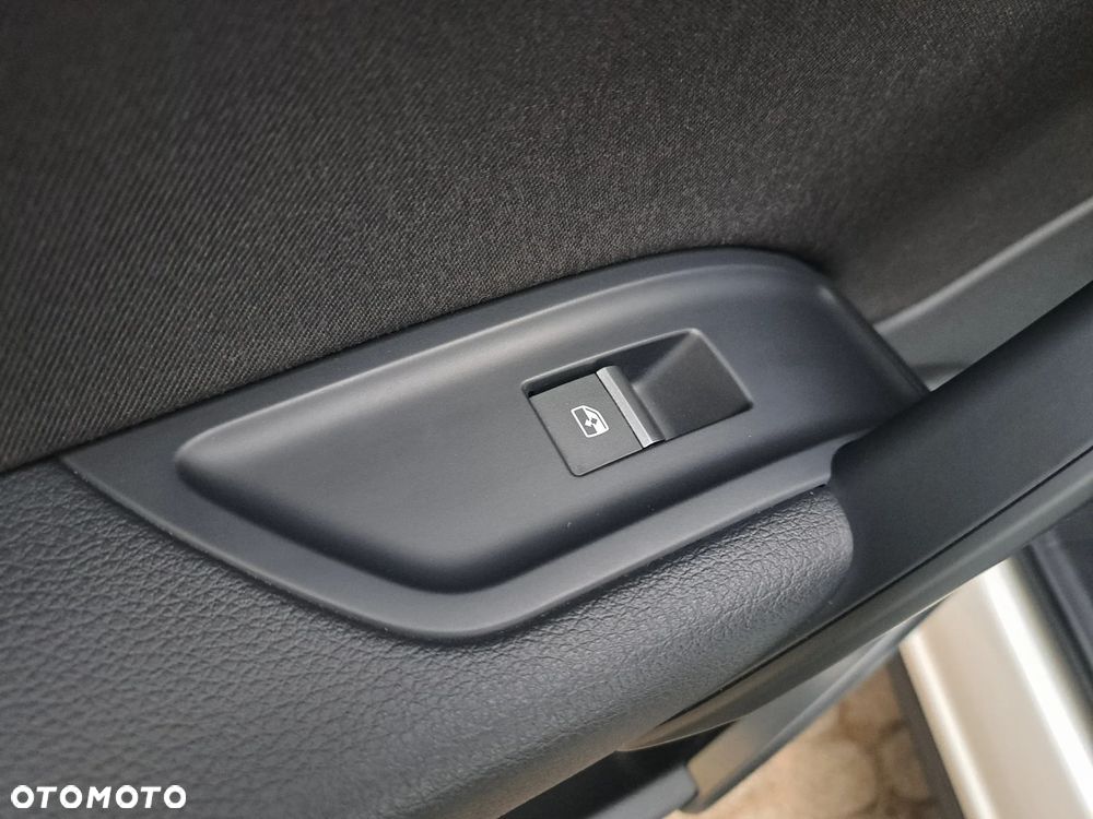 Audi Q5 35 TDI mHEV Advanced S tronic - 23