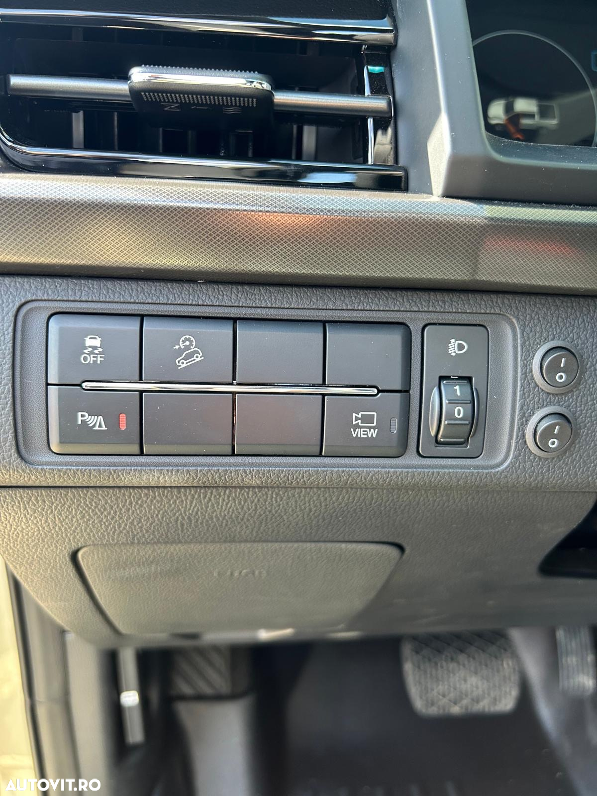 SsangYong MUSSO Grand 2.2 e-XDI 6AT Black Edition - 27