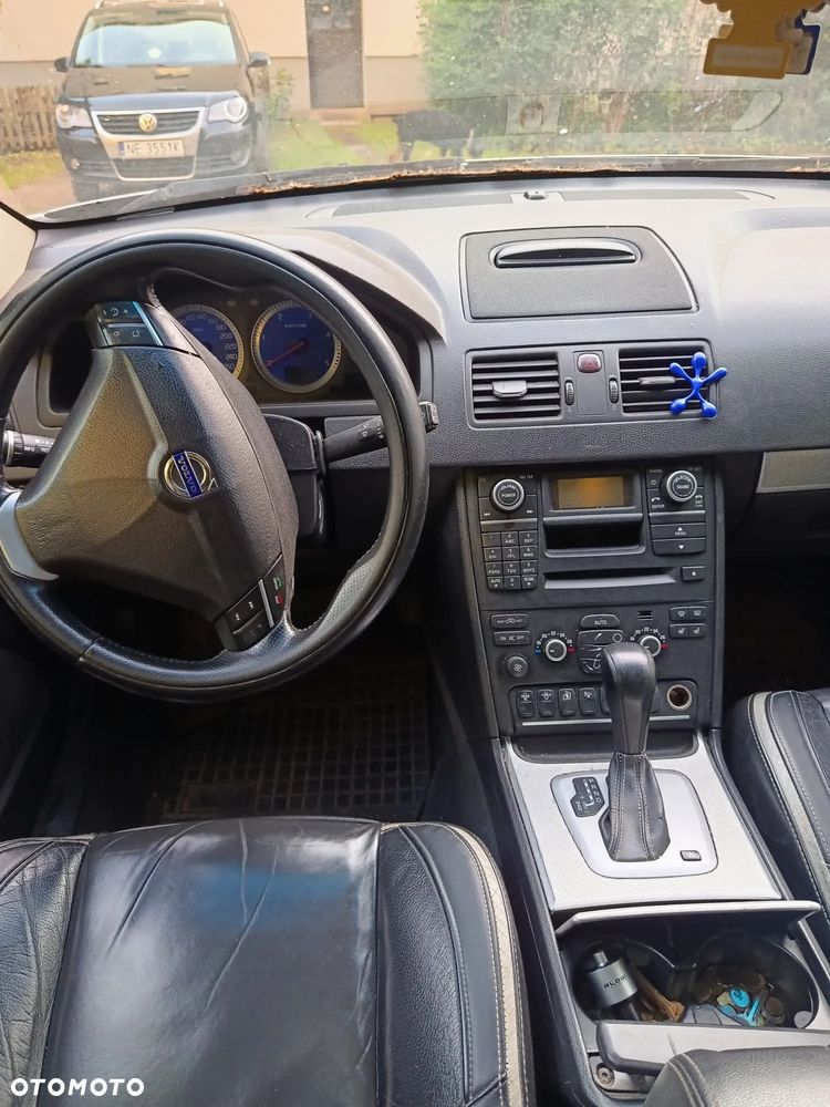 Volvo XC 90 D5 Momentum - 9