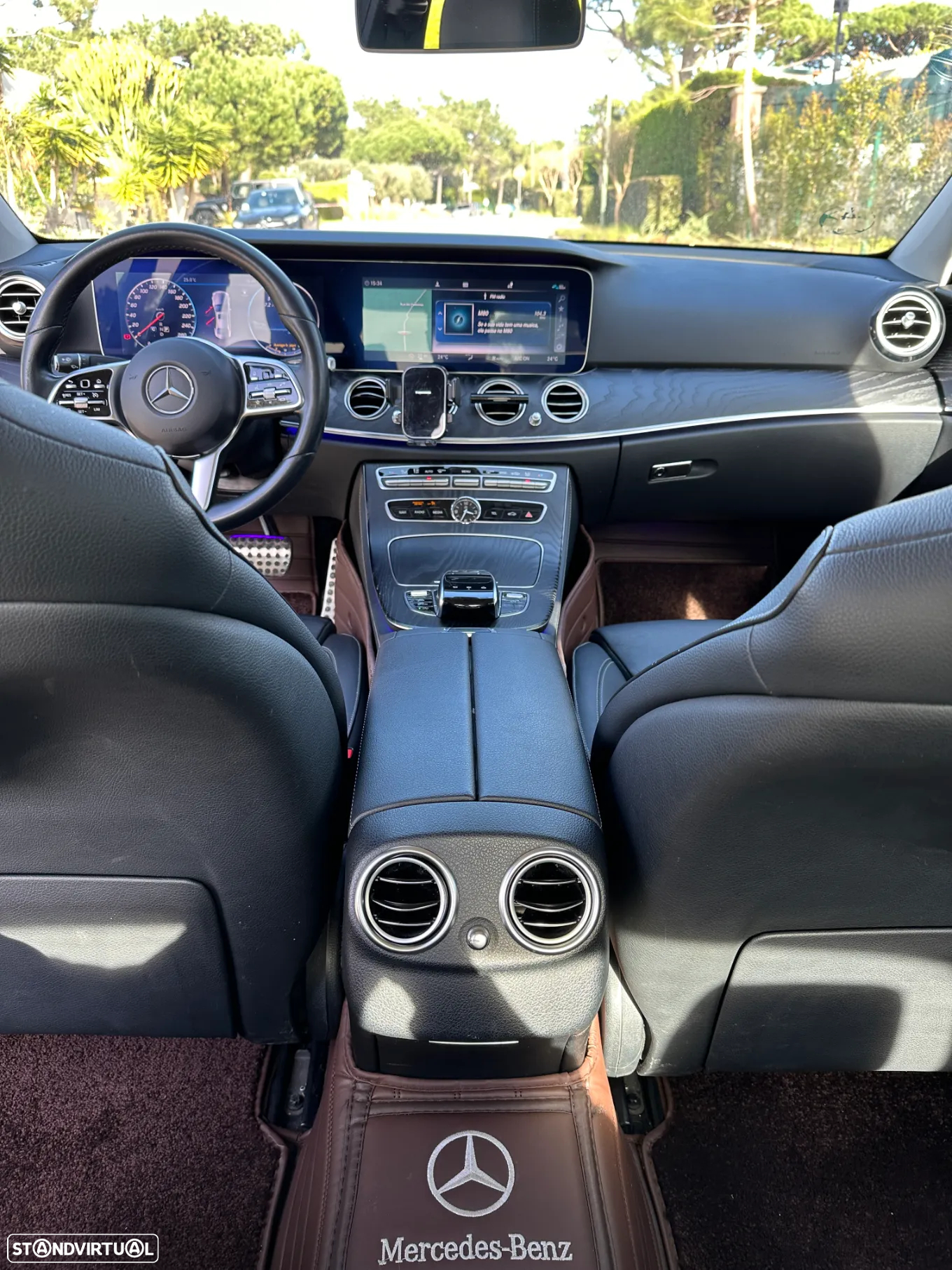 Mercedes-Benz E 200 d Avantgarde - 12