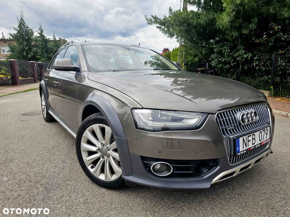 Audi A4 Allroad 2.0 TDI DPF S tronic - 1