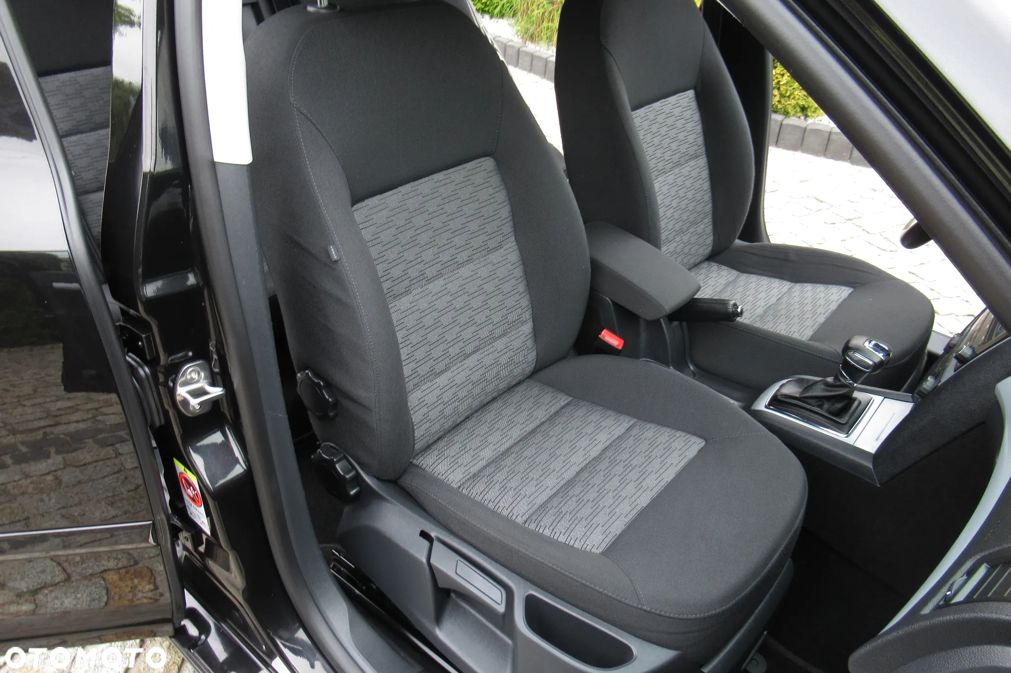 Skoda Octavia Combi 1.4 TSI DSG Ambition - 33