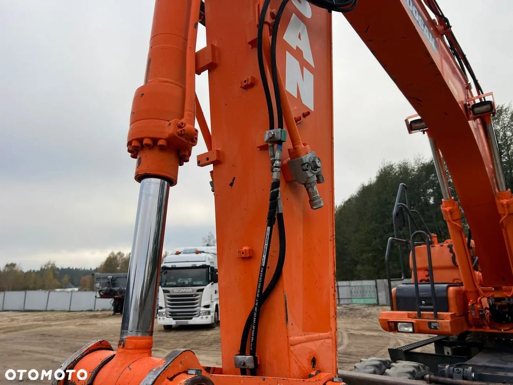Doosan DX140W-3 - 14