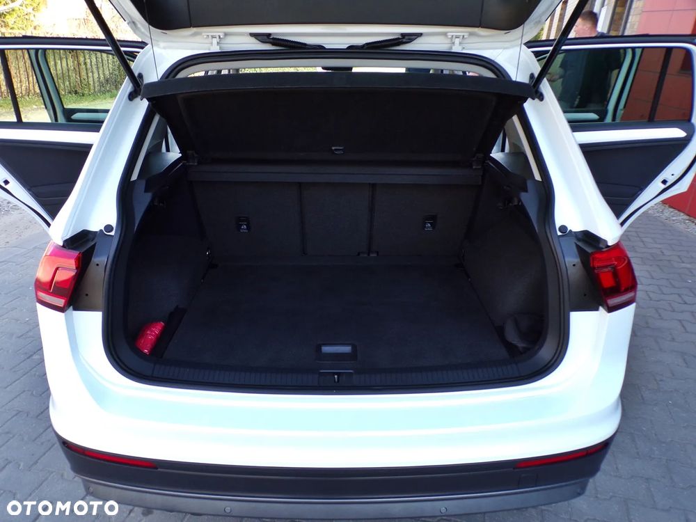 Volkswagen Tiguan 2.0 TDI SCR (BlueMotion Technology) Comfortline - 28