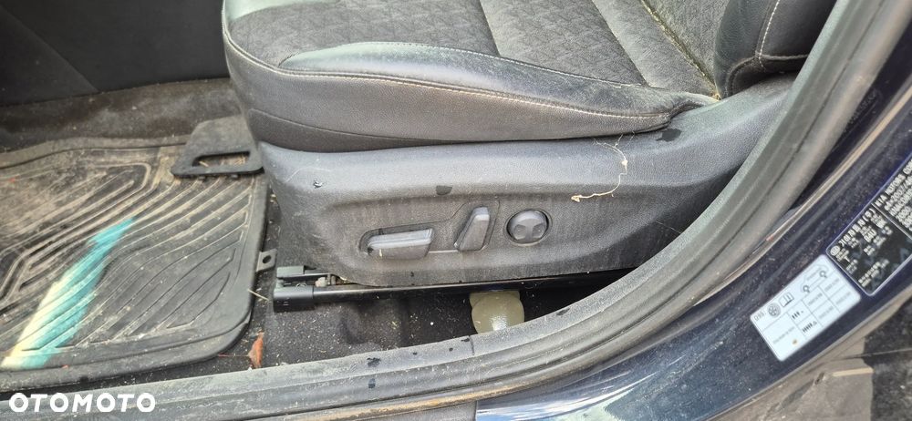 Kia Niro 1.6 GDI Plug-in Hybrid L - 23