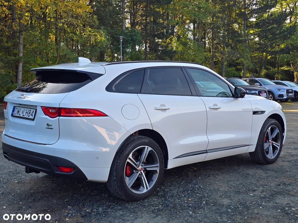 Jaguar F-Pace 20d AWD R-Sport - 10