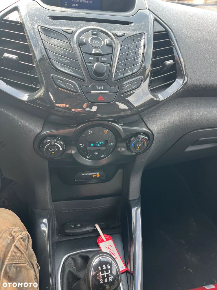 Ford EcoSport - 11