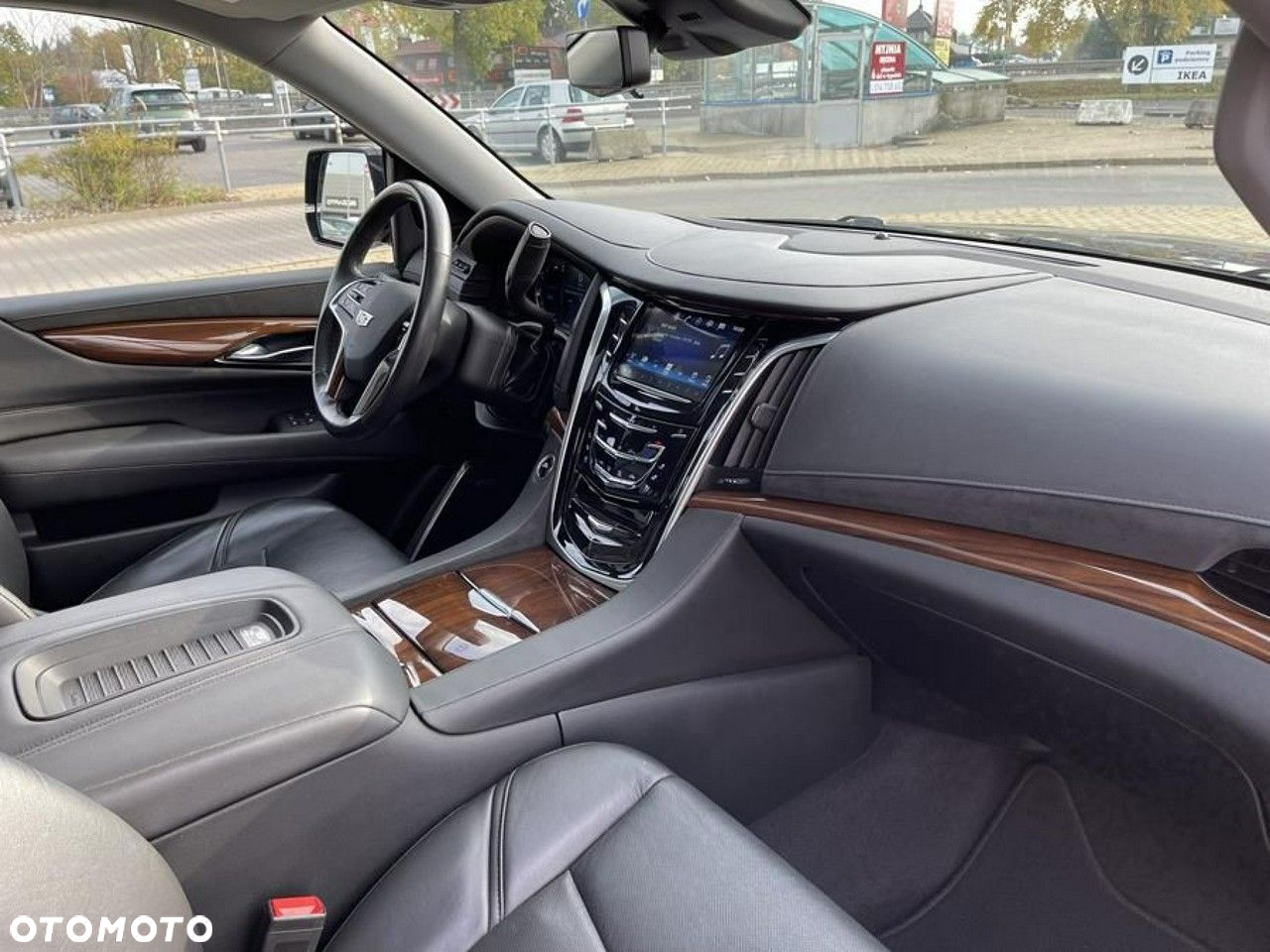 Cadillac Escalade - 15