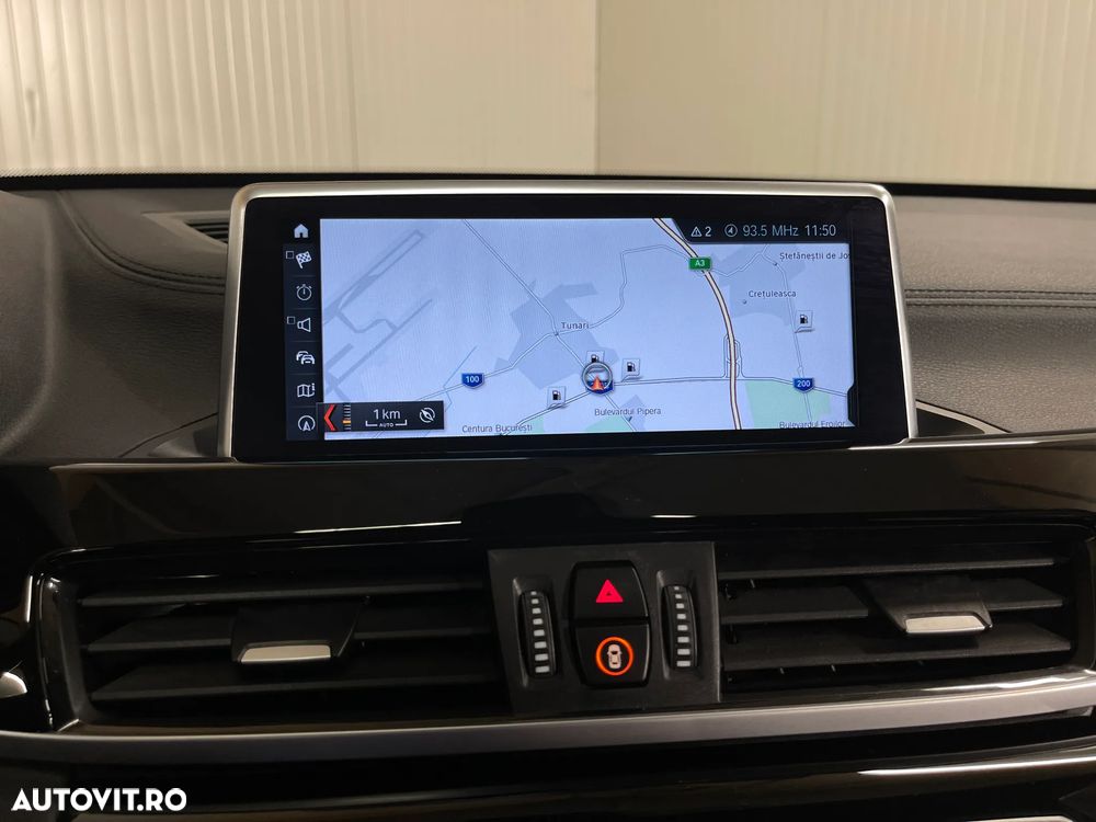 BMW X1 xDrive20i AT - 15