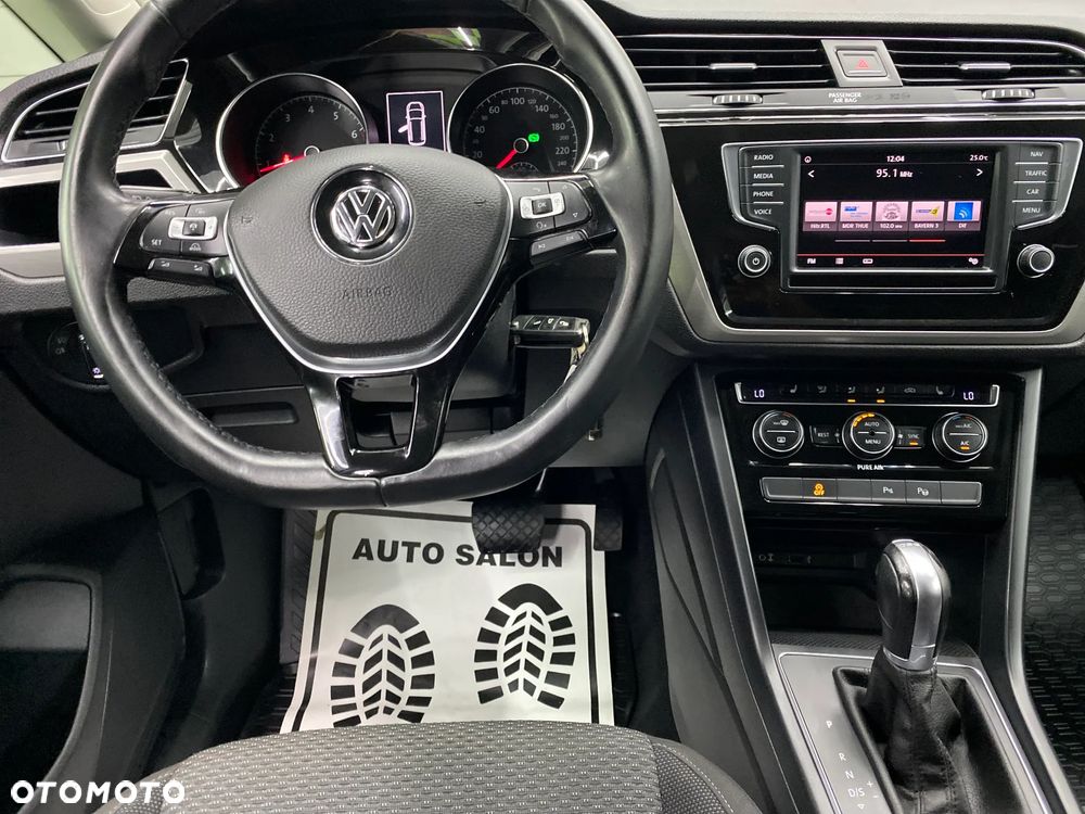 Volkswagen Touran 1.4 TSI BMT Highline DSG - 34