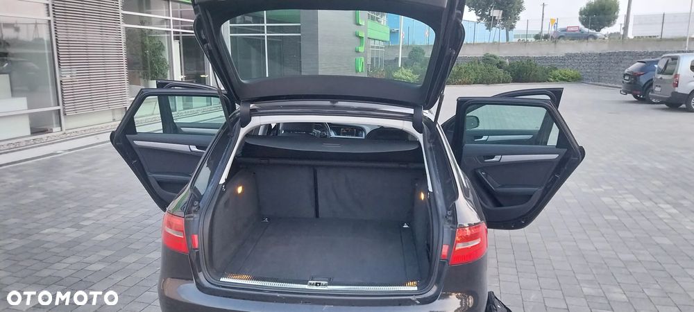Audi A4 Avant 2.0 TDI Multitronic - 8