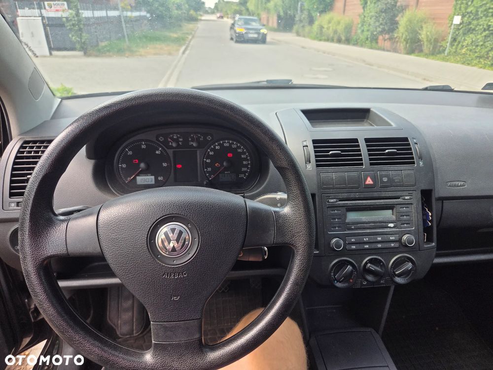 Volkswagen Polo - 15