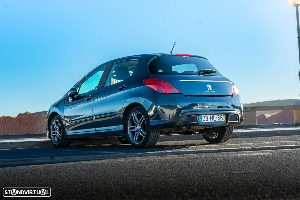 Peugeot 308 1.6 e-HDi Sportium CVM6 - 8