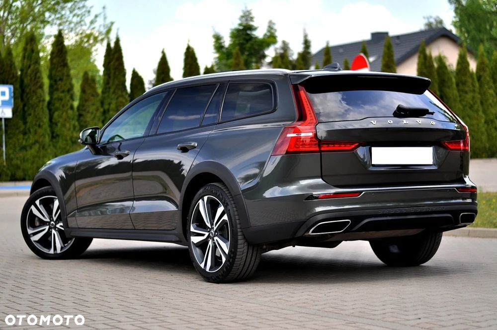 Volvo V60 Cross Country D4 Geartronic Pro - 9