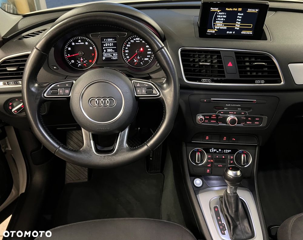 Audi Q3 1.4 TFSI S tronic - 24
