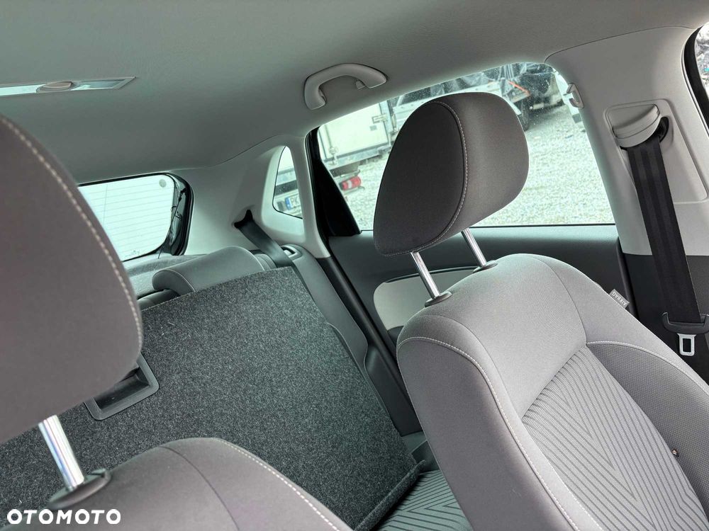 Volkswagen Polo - 8